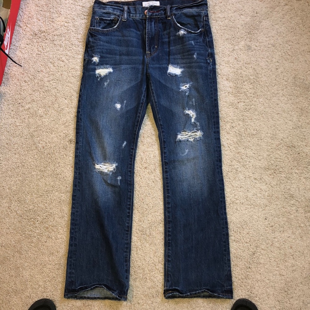 30/32 Men’s Slim Bootcut Aeropostale Ripped Jeans